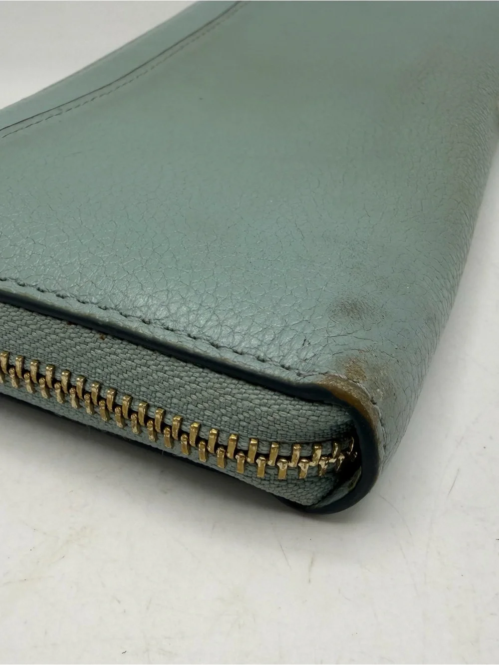 Kate spade Mint Green Zip Wallet with Gold Logo